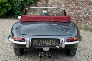 Immagine 6/50 di Jaguar E-Type 3.8 (1961)