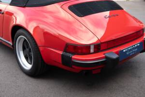 Image 12/29 of Porsche 911 Carrera 3.2 (1989)