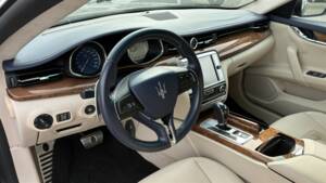 Image 15/53 of Maserati Quattroporte GTS (2013)