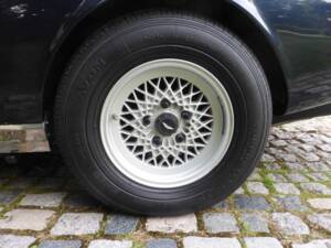 Immagine 29/32 di Aston Martin V8 (1973)