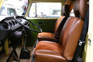 Afbeelding 8/36 van Volkswagen T2b Westfalia (1974)