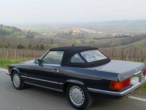 Image 1/11 of Mercedes-Benz 300 SL (1988)