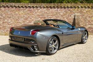 Bild 2/50 von Ferrari California (2010)
