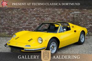 Bild 1/50 von Ferrari Dino 246 GTS (1973)