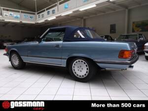 Image 2/6 of Mercedes-Benz 560 SL (1988)