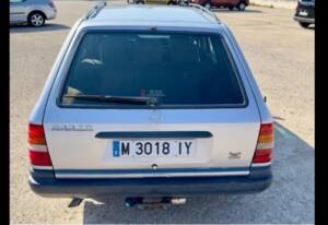 Image 22/23 of Mercedes-Benz 300 TD (1987)