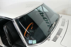 Image 31/32 of Mazda 110 S Cosmo Sport (1968)