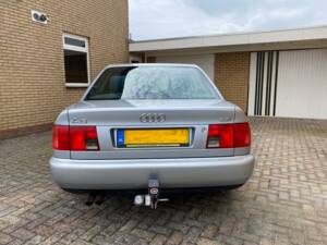 Bild 9/25 von Audi A6 2.6 (1996)