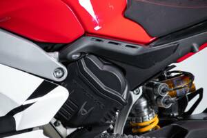 Bild 13/50 von Ducati DUMMY (2018)
