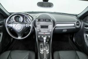 Afbeelding 7/50 van Mercedes-Benz SLK 200 Kompressor (2007)