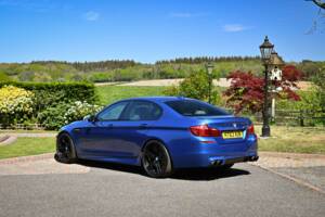 Bild 17/50 von BMW M5 (2014)