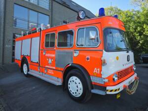 Image 1/8 of Bedford TK (1971)