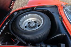 Image 12/50 de Ferrari Dino 246 GT (1970)