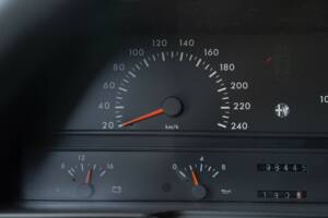 Image 46/50 de Alfa Romeo 164 2.0 (1991)