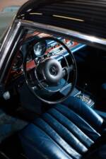 Image 17/91 of Mercedes-Benz 280 SE (1970)