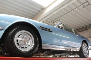 Afbeelding 11/50 van Aston Martin DBS V8 (1973)