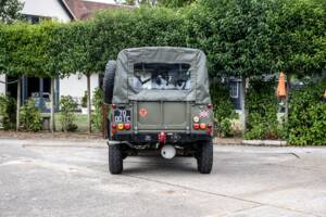 Bild 13/41 von Land Rover Defender 90 Td5 (1998)