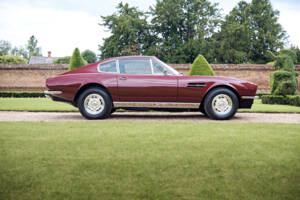 Bild 3/25 von Aston Martin DBS V8 (1971)