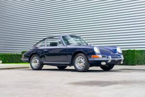 Image 3/22 of Porsche 911 2.0 (1965)