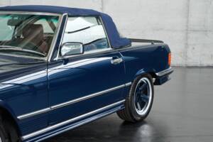 Image 16/50 de Mercedes-Benz 420 SL (1988)