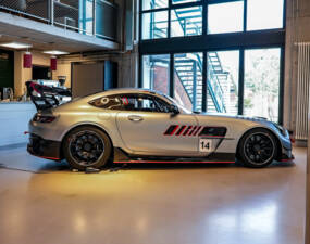 Image 2/52 of Mercedes-AMG GT Track Series (2021)