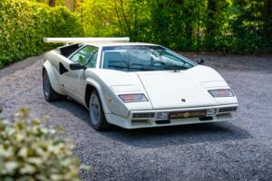 Bild 3/20 von Lamborghini Countach 5000 S (1983)