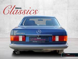 Bild 5/22 von Mercedes-Benz 280 SEL (1984)