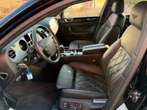 Bild 9/26 von Bentley Continental Flying Spur (2007)