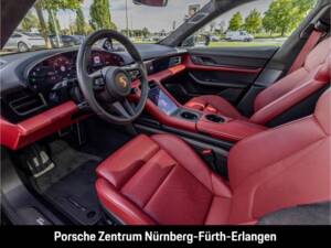 Obraz 18/49 pojazdu Porsche Taycan Turbo S Cross Turismo (2021)