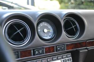 Image 37/79 de Mercedes-Benz 560 SL (1988)