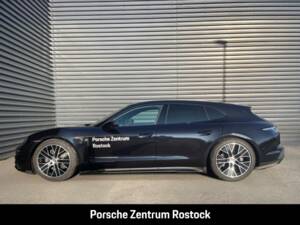 Bild 2/28 von Porsche Taycan 4 Cross Turismo (2025)