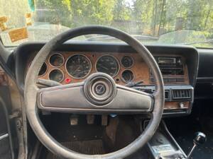 Imagen 7/8 de Ford Capri II 2,8 (1977)