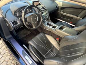 Bild 13/57 von Aston Martin Virage (2011)