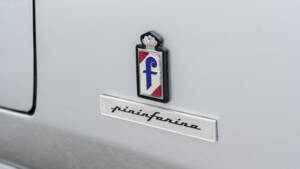 Image 17/69 de Ferrari 365 GT 2+2 (1969)