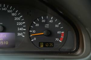 Image 49/50 of Mercedes-Benz E 430 (2000)