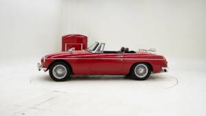 Afbeelding 8/15 van MG MGB (1964)