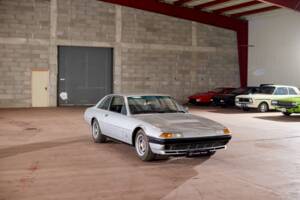 Image 8/23 de Ferrari 400 GT (1979)
