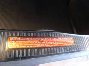 Immagine 17/42 di Mercedes-Benz 450 SEL 6,9 (1976)