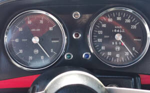 Image 6/33 de Alfa Romeo Spider 1300 (1976)