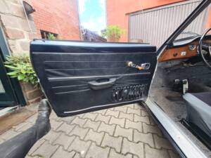 Image 12/27 of Volkswagen Karmann Ghia 1500 (1968)