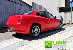 Image 7/10 of FIAT Coupé 2.0 20V Turbo (1999)