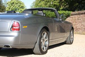 Image 29/50 of Rolls-Royce Phantom DHC (2009)