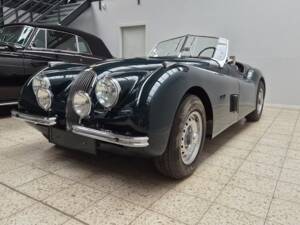 Image 4/20 of Jaguar XK 120 OTS (1952)