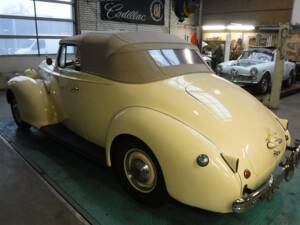 Bild 14/50 von Packard One-Twenty (1939)