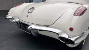 Image 9/19 of Chevrolet Corvette (1959)