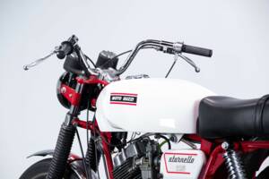 Image 14/50 of Moto Guzzi Stornello 125 II (1971)