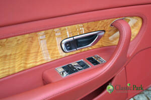 Bild 23/50 von Bentley Continental GTC (2007)