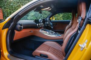 Bild 32/36 von Mercedes-AMG GT-S (2018)