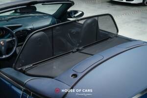 Imagen 15/25 de Porsche 911 Carrera (2004)