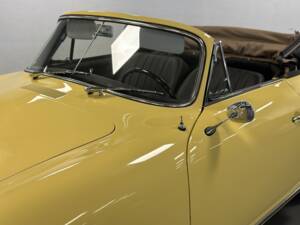 Image 6/101 of Porsche 356 B 1600 (1963)
